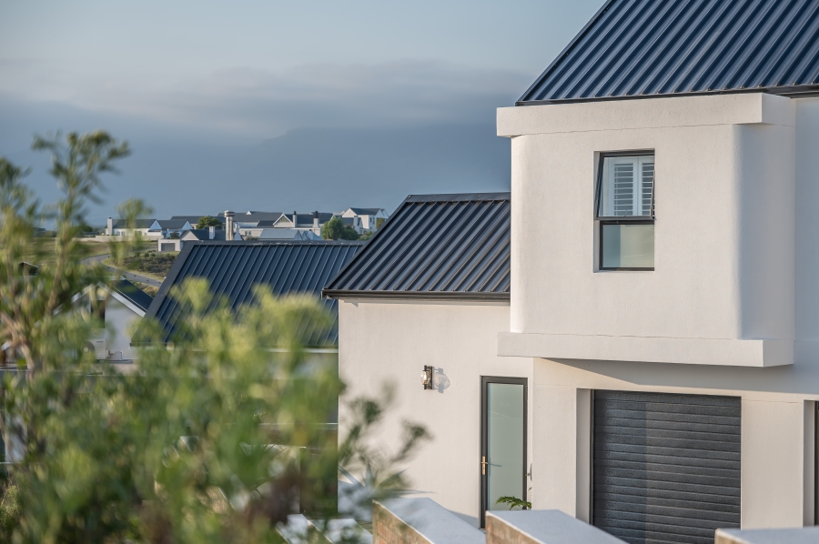 4 Bedroom Property for Sale in Kingswood Golf Estate Western Cape